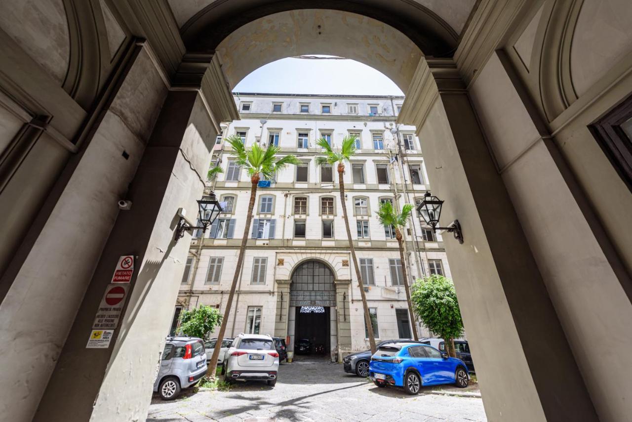 Blumare Suite Неаполь Екстер'єр фото